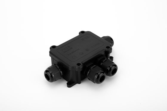 प्रकाश IP68 त्वरित कनेक्टर 4 रास्ता बाहरी विद्युत जंक्शन बॉक्स पीसी संलग्नक