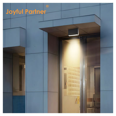 नई डिजाइन रैखिक प्रकाश व्यवस्था कम वोल्टेज डीसी 24V एलईडी लाइट 2700k 3000k 4000k सीई / RoHS 5 * 2W एलईडी एसएमडी टेम्पर्ड ग्लास