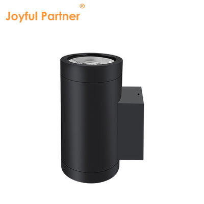 ऊपर और नीचे बाहरी दीवार घुड़सवार एक्सट्रूडेड एल्यूमीनियम मिश्र धातु 3000-6000K 18W 24W बाहरी दीवार दीपक Cob एलईडी काले आवास रंग