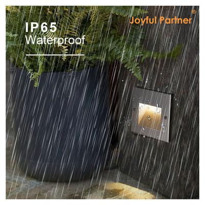 दीवार में धंसा हुआ 2W ओसराम SMD LED स्टेप लाइट IP65 आधुनिक डिज़ाइन एल्यूमिनियम सामग्री गलियारे के लिए