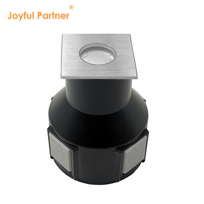 ग्राउंडेड एलईडी लाइट बीम एंगल 8 डिग्री DC24V 3W 3000K 50*50MM IP67 एल्यूमीनियम बॉडी के साथ